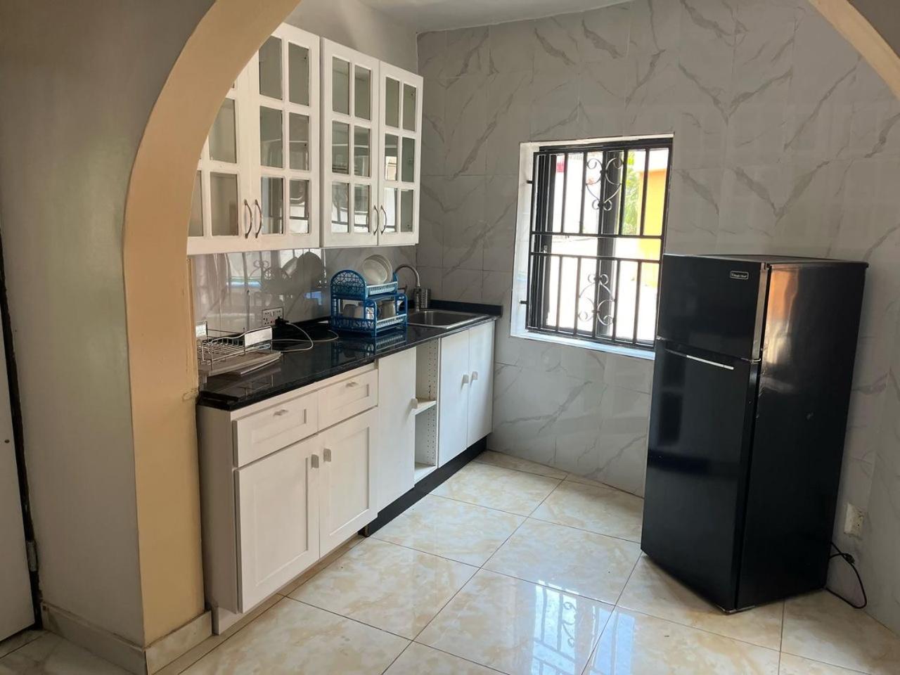 Wilber Lodge Freetown Luaran gambar
